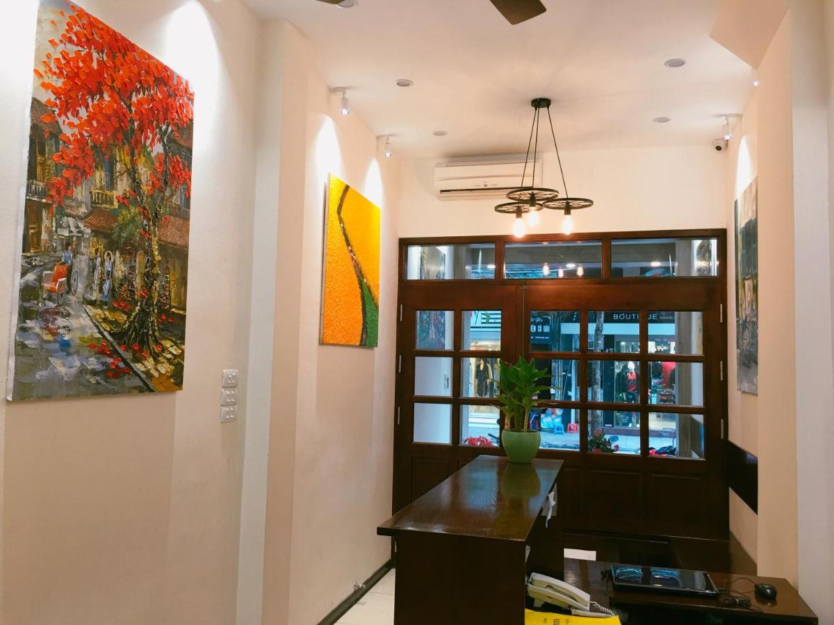 Ellogia Rusta Hotel - Managed By Hostesk Hanoi Exterior photo